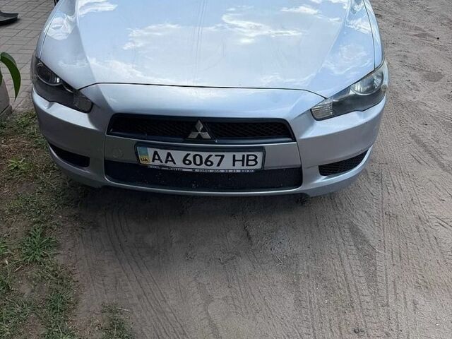 Сірий Міцубісі Lancer, об'ємом двигуна 1.5 л та пробігом 240 тис. км за 4900 $, фото 1 на Automoto.ua