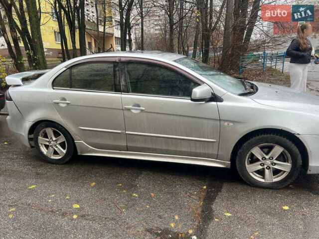 Сірий Міцубісі Lancer, об'ємом двигуна 2 л та пробігом 480 тис. км за 4000 $, фото 1 на Automoto.ua