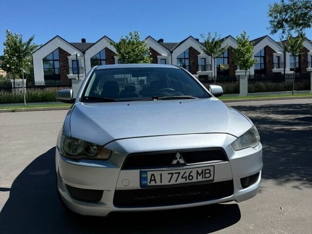 Сірий Міцубісі Lancer, об'ємом двигуна 1.5 л та пробігом 267 тис. км за 5000 $, фото 1 на Automoto.ua