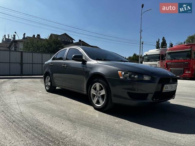 Сірий Міцубісі Lancer, об'ємом двигуна 1.5 л та пробігом 250 тис. км за 5500 $, фото 1 на Automoto.ua