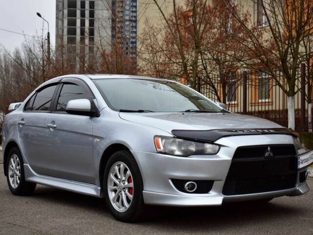 Сірий Міцубісі Lancer, об'ємом двигуна 2 л та пробігом 178 тис. км за 7400 $, фото 1 на Automoto.ua