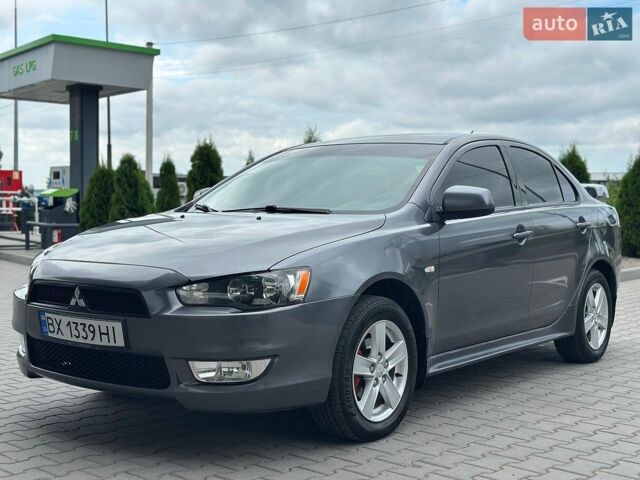 Сірий Міцубісі Lancer, об'ємом двигуна 1.5 л та пробігом 240 тис. км за 5500 $, фото 1 на Automoto.ua