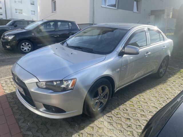 Сірий Міцубісі Lancer, об'ємом двигуна 1.6 л та пробігом 190 тис. км за 8000 $, фото 1 на Automoto.ua