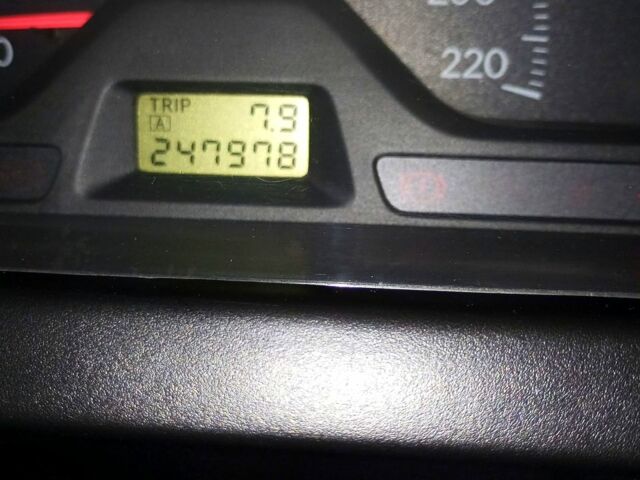 Сірий Міцубісі Lancer, об'ємом двигуна 16 л та пробігом 248 тис. км за 4000 $, фото 1 на Automoto.ua