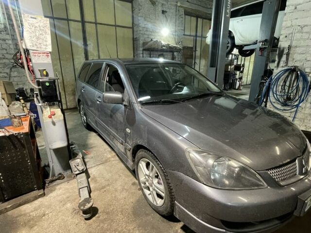 Серый Мицубиси Лансер, объемом двигателя 0 л и пробегом 3 тыс. км за 3000 $, фото 1 на Automoto.ua