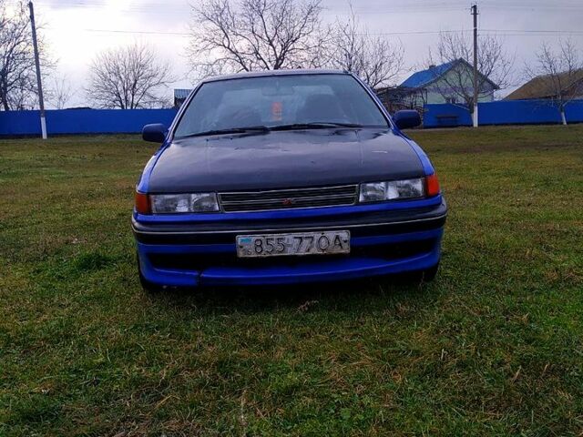 Синій Міцубісі Lancer, об'ємом двигуна 20 л та пробігом 380 тис. км за 800 $, фото 1 на Automoto.ua