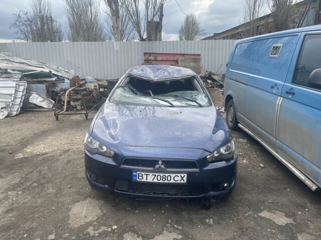 Синий Мицубиси Лансер, объемом двигателя 2 л и пробегом 240 тыс. км за 2000 $, фото 1 на Automoto.ua