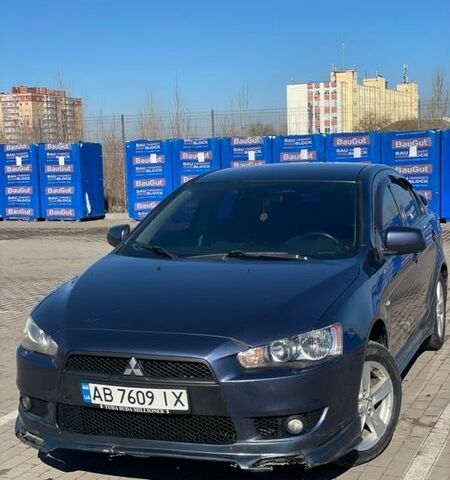 Синий Мицубиси Лансер, объемом двигателя 2 л и пробегом 241 тыс. км за 5900 $, фото 1 на Automoto.ua