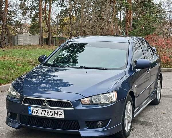 Синий Мицубиси Лансер, объемом двигателя 1.5 л и пробегом 220 тыс. км за 6999 $, фото 1 на Automoto.ua