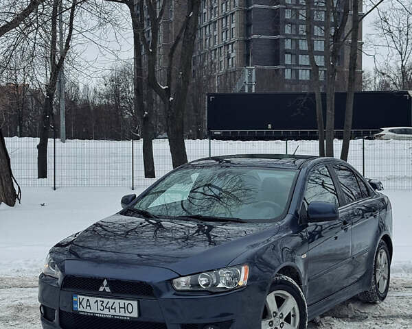 Синий Мицубиси Лансер, объемом двигателя 1.5 л и пробегом 171 тыс. км за 6500 $, фото 1 на Automoto.ua