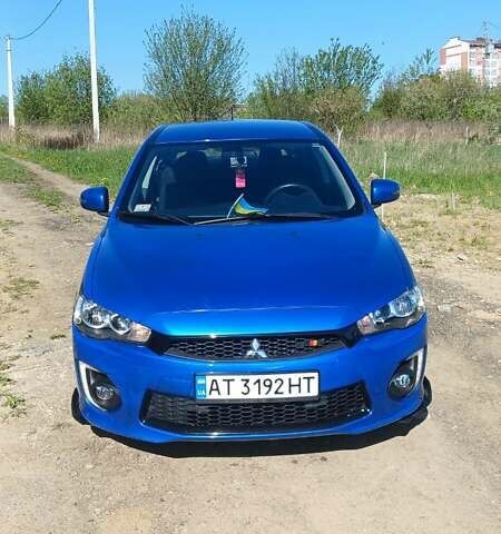 Синий Мицубиси Лансер, объемом двигателя 2.36 л и пробегом 119 тыс. км за 10600 $, фото 1 на Automoto.ua