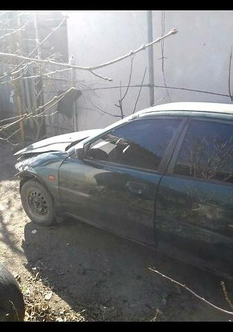 Зелений Міцубісі Lancer, об'ємом двигуна 1.3 л та пробігом 29 тис. км за 1200 $, фото 1 на Automoto.ua