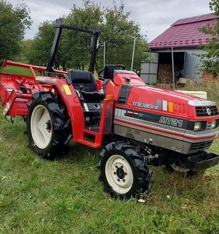 Красный Мицубиси MM, объемом двигателя 1 л и пробегом 825 тыс. км за 6500 $, фото 1 на Automoto.ua