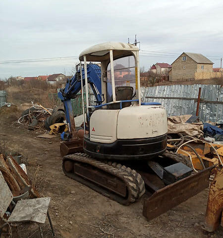 Синій Міцубісі ММ40, об'ємом двигуна 0 л та пробігом 100 тис. км за 12500 $, фото 1 на Automoto.ua