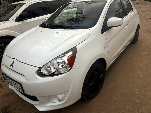 Белый Мицубиси Мираж, объемом двигателя 1.2 л и пробегом 800 тыс. км за 6550 $, фото 1 на Automoto.ua