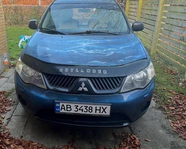 Чорний Міцубісі Аутлендер ХЛ, об'ємом двигуна 2.99 л та пробігом 260 тис. км за 6400 $, фото 1 на Automoto.ua