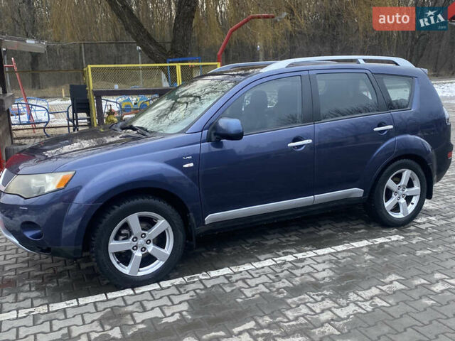 Міцубісі Аутлендер ХЛ, об'ємом двигуна 3 л та пробігом 225 тис. км за 9500 $, фото 1 на Automoto.ua
