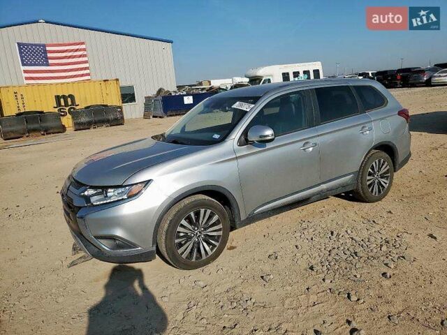 Білий Міцубісі Аутлендер, об'ємом двигуна 2.4 л та пробігом 133 тис. км за 3300 $, фото 1 на Automoto.ua