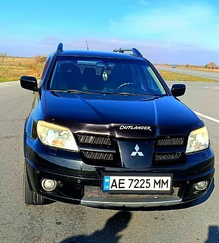 Міцубісі Аутлендер 2006 у Дніпро (Дніпропетровську) на Automoto.ua Чорний Міцубісі Аутлендер, об'ємом двигуна 2.4 л та пробігом 265 тис. км за 7500 $, фото 1 на Automoto.ua
