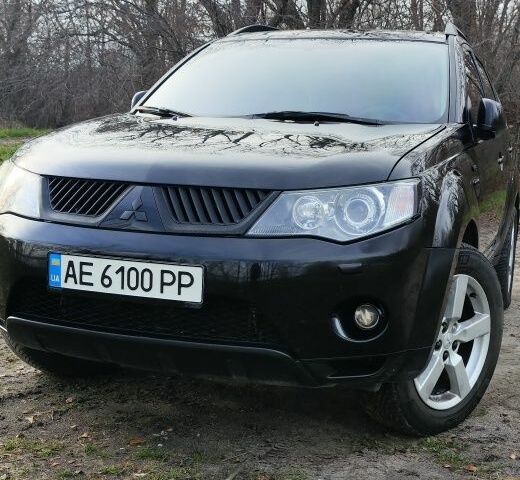 Чорний Міцубісі Аутлендер, об'ємом двигуна 3 л та пробігом 190 тис. км за 10000 $, фото 1 на Automoto.ua