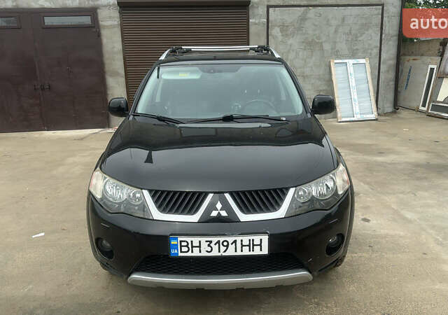Міцубісі Аутлендер 2007 у Измаиле на Automoto.ua Чорний Міцубісі Аутлендер, об'ємом двигуна 2.36 л та пробігом 240 тис. км за 8500 $, фото 1 на Automoto.ua