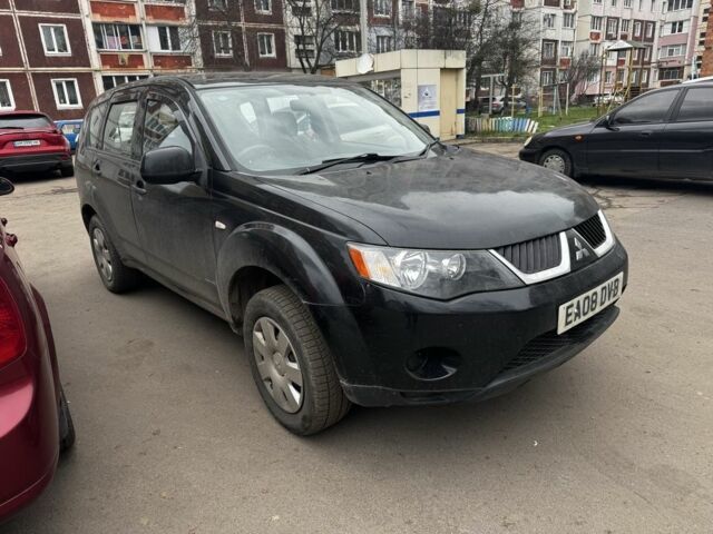Чорний Міцубісі Аутлендер, об'ємом двигуна 0 л та пробігом 180 тис. км за 2800 $, фото 1 на Automoto.ua