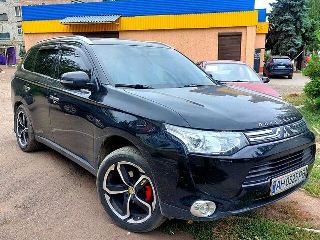 Чорний Міцубісі Аутлендер, об'ємом двигуна 2.3 л та пробігом 140 тис. км за 1750 $, фото 1 на Automoto.ua
