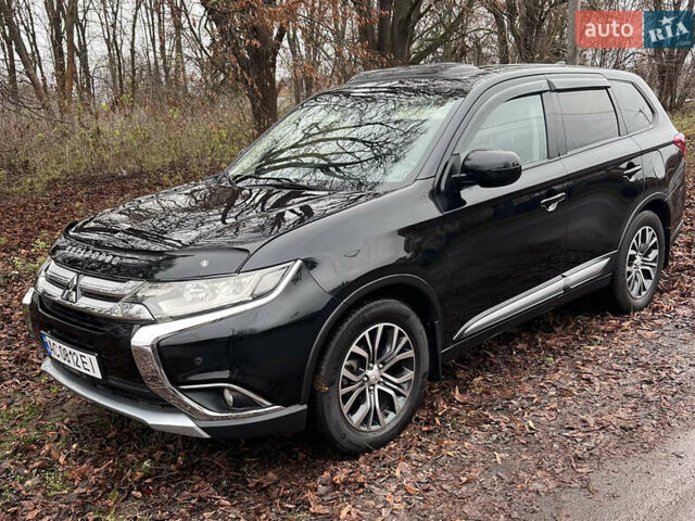 Чорний Міцубісі Аутлендер, об'ємом двигуна 2.36 л та пробігом 110 тис. км за 17500 $, фото 1 на Automoto.ua