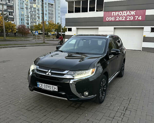 Мицубиси Аутлендер 2018 в Черкассах на Automoto.ua Черный Мицубиси Аутлендер, объемом двигателя 2 л и пробегом 147 тыс. км за 20000 $, фото 1 на Automoto.ua