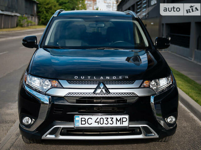 Міцубісі Аутлендер 2019 у Львові на Automoto.ua Чорний Міцубісі Аутлендер, об'ємом двигуна 2.4 л та пробігом 75 тис. км за 17200 $, фото 1 на Automoto.ua