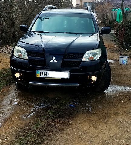 Міцубісі Аутлендер, об'ємом двигуна 20 л та пробігом 178 тис. км за 7200 $, фото 1 на Automoto.ua