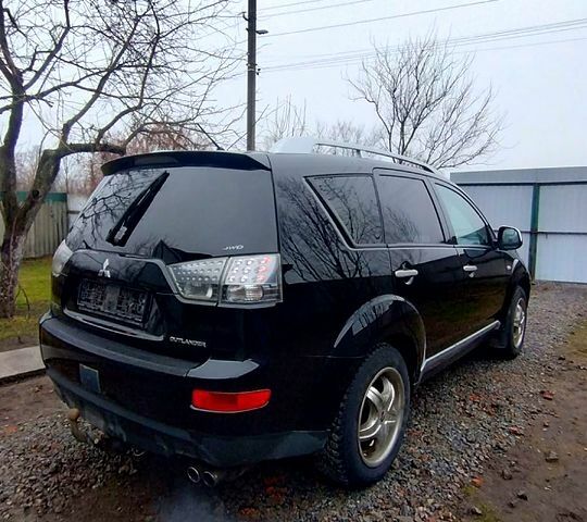 Мицубиси Аутлендер, объемом двигателя 20 л и пробегом 287 тыс. км за 5300 $, фото 1 на Automoto.ua