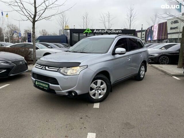 Мицубиси Аутлендер, объемом двигателя 0 л и пробегом 228 тыс. км за 14000 $, фото 1 на Automoto.ua