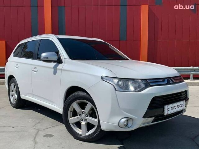 Мицубиси Аутлендер, объемом двигателя 0 л и пробегом 248 тыс. км за 11990 $, фото 1 на Automoto.ua