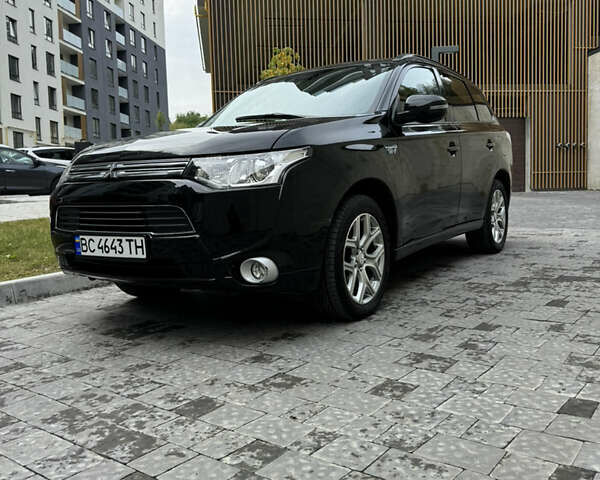 Мицубиси Аутлендер, объемом двигателя 2 л и пробегом 219 тыс. км за 13500 $, фото 1 на Automoto.ua