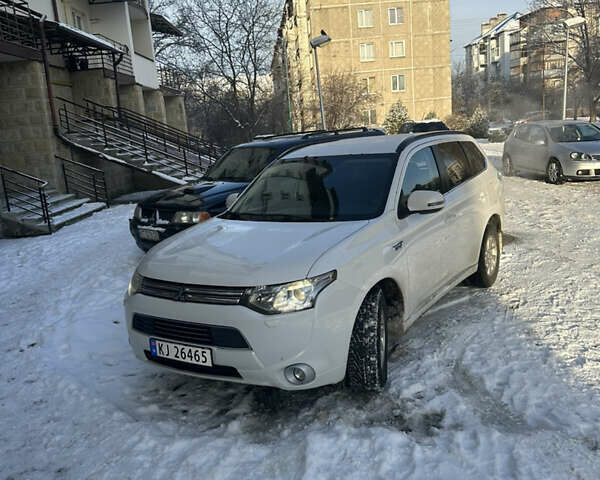 Міцубісі Аутлендер, об'ємом двигуна 2 л та пробігом 209 тис. км за 14800 $, фото 1 на Automoto.ua