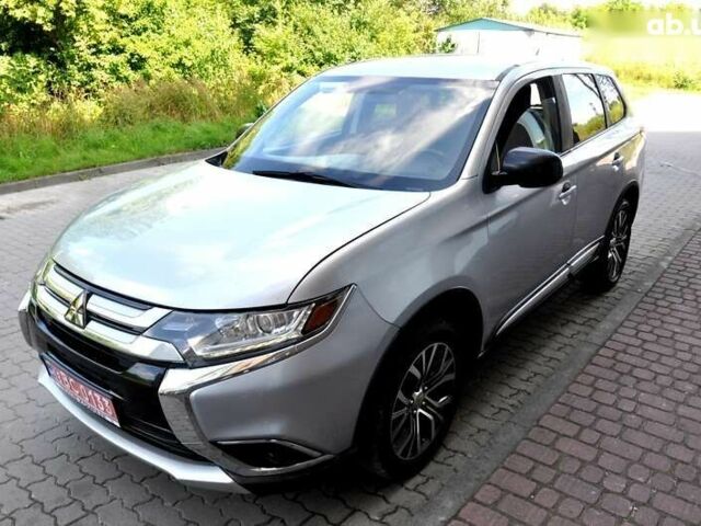Мицубиси Аутлендер 2016 в Львове на Automoto.ua Мицубиси Аутлендер, объемом двигателя 2.4 л и пробегом 256 тыс. км за 11700 $, фото 1 на Automoto.ua