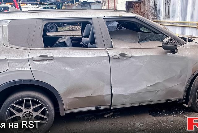 Міцубісі Аутлендер, об'ємом двигуна 2.5 л та пробігом 0 тис. км за 9000 $, фото 1 на Automoto.ua