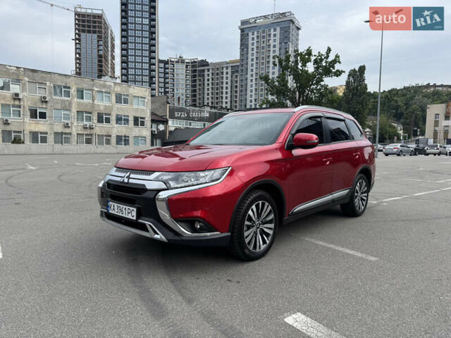 Мицубиси Аутлендер, объемом двигателя 2 л и пробегом 10 тыс. км за 21900 $, фото 1 на Automoto.ua