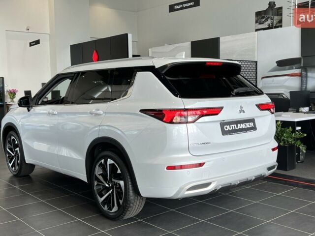 купить новое авто Мицубиси Аутлендер 2025 года от официального дилера Mitsubishi Арма Моторс Мицубиси фото