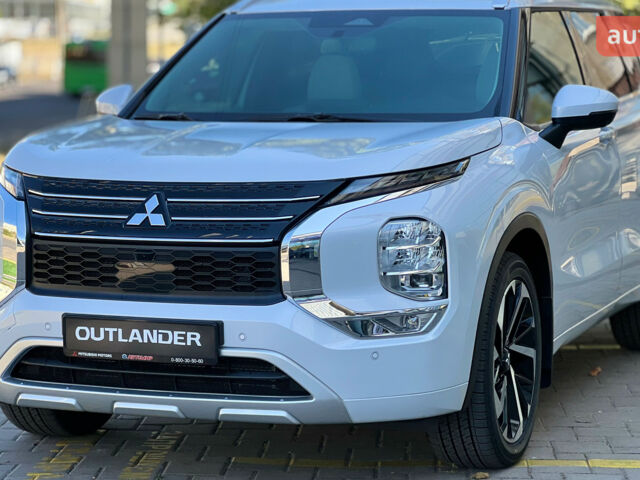 купить новое авто Мицубиси Аутлендер 2025 года от официального дилера Автомир Мицубиси фото