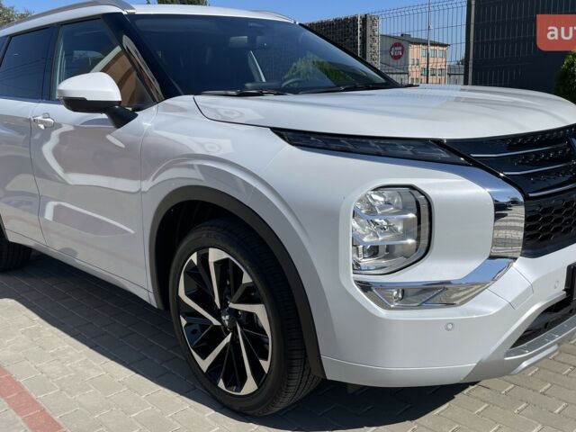купить новое авто Мицубиси Аутлендер 2025 года от официального дилера Mitsubishi Motors Чернівці Мицубиси фото