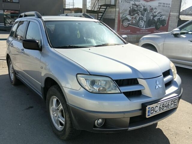 Сірий Міцубісі Аутлендер, об'ємом двигуна 2 л та пробігом 188 тис. км за 5000 $, фото 1 на Automoto.ua