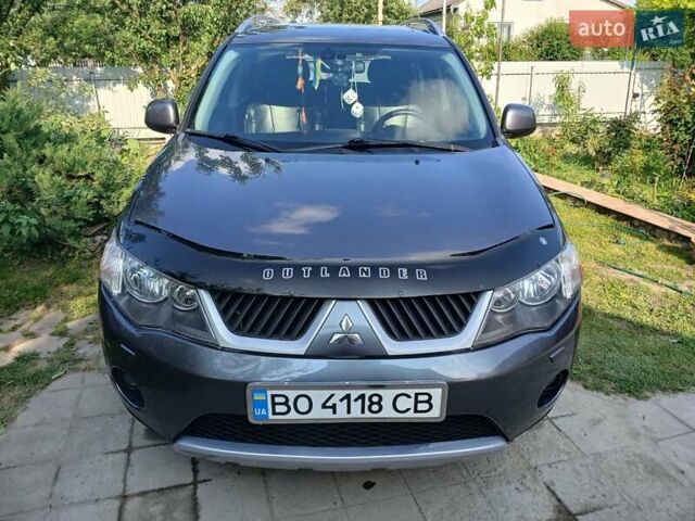 Сірий Міцубісі Аутлендер, об'ємом двигуна 2.18 л та пробігом 270 тис. км за 9800 $, фото 1 на Automoto.ua