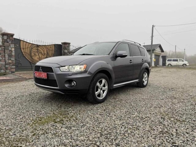 Серый Мицубиси Аутлендер, объемом двигателя 2.2 л и пробегом 289 тыс. км за 11300 $, фото 1 на Automoto.ua