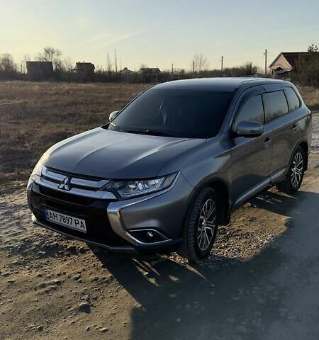 Сірий Міцубісі Аутлендер, об'ємом двигуна 2.36 л та пробігом 131 тис. км за 17200 $, фото 1 на Automoto.ua