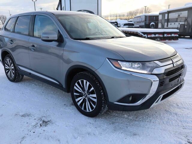 Сірий Міцубісі Аутлендер, об'ємом двигуна 2.4 л та пробігом 38 тис. км за 9300 $, фото 1 на Automoto.ua