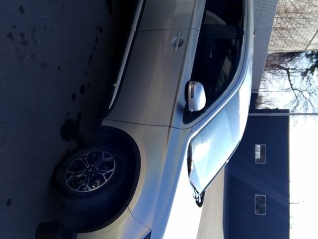 Сірий Міцубісі Аутлендер, об'ємом двигуна 2 л та пробігом 32 тис. км за 21000 $, фото 1 на Automoto.ua