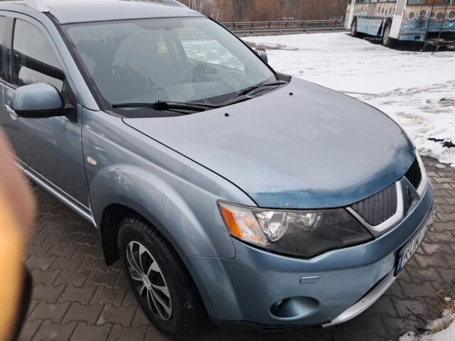 Синій Міцубісі Аутлендер, об'ємом двигуна 2 л та пробігом 580 тис. км за 5000 $, фото 1 на Automoto.ua