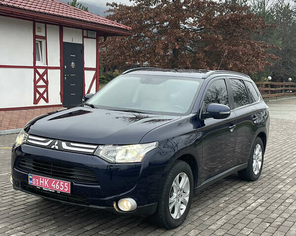 Синій Міцубісі Аутлендер, об'ємом двигуна 2.27 л та пробігом 246 тис. км за 12900 $, фото 1 на Automoto.ua